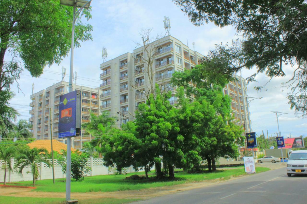 Luxury Apartment With Ocean View In Oyster Bay Daressalam Exterior foto