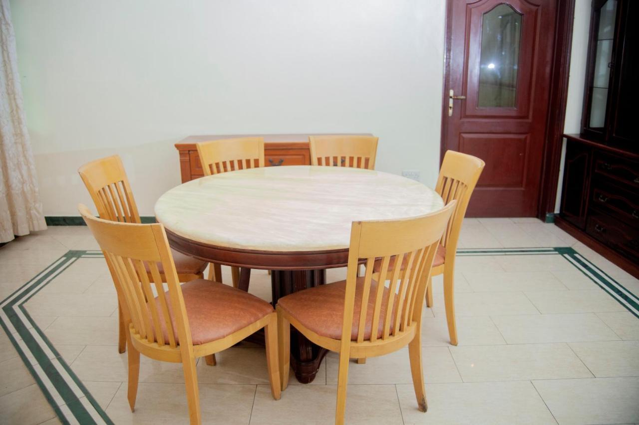 Luxury Apartment With Ocean View In Oyster Bay Daressalam Exterior foto